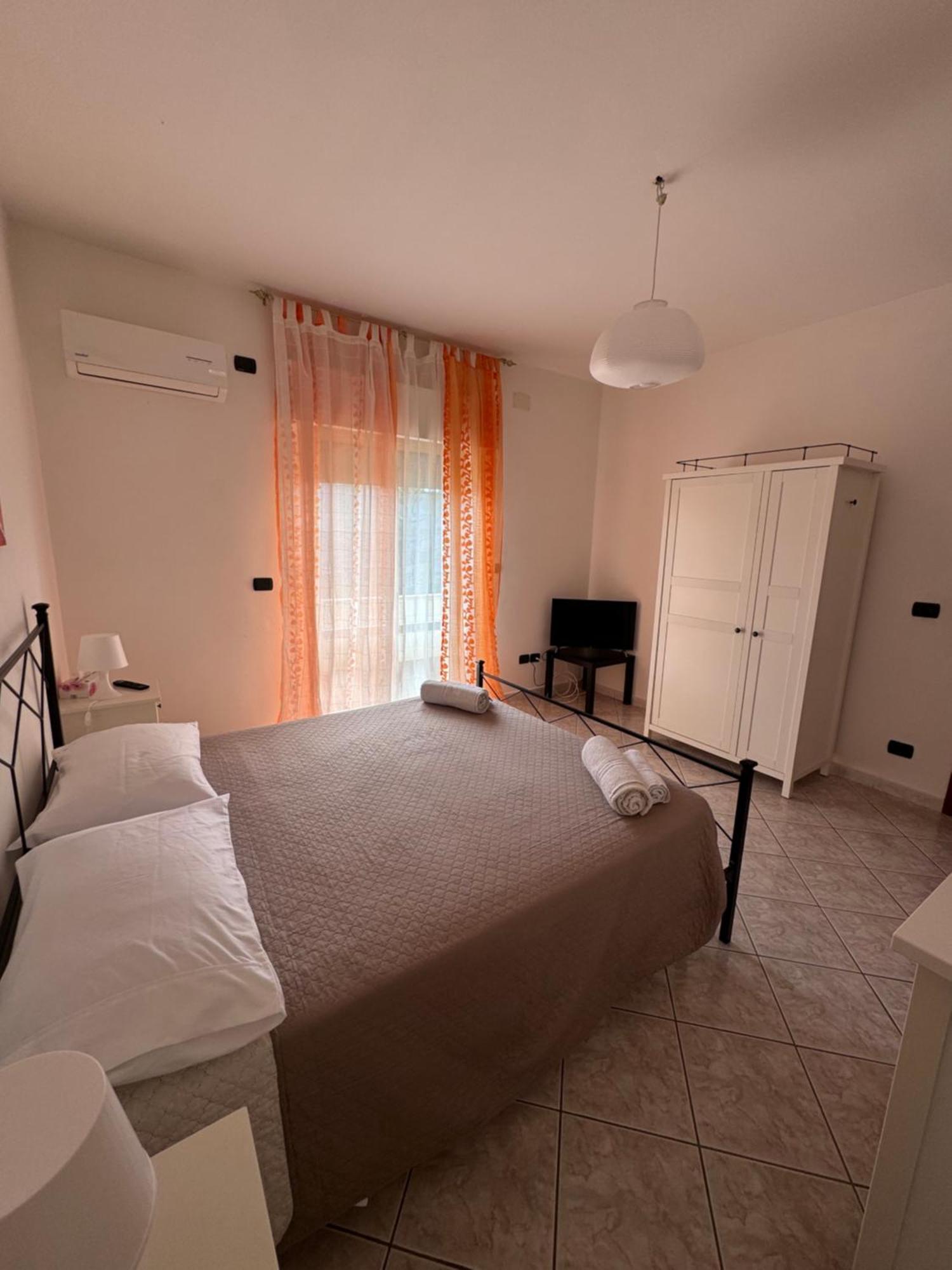 Romagnosi Apartment Порто-Торрес Екстер'єр фото